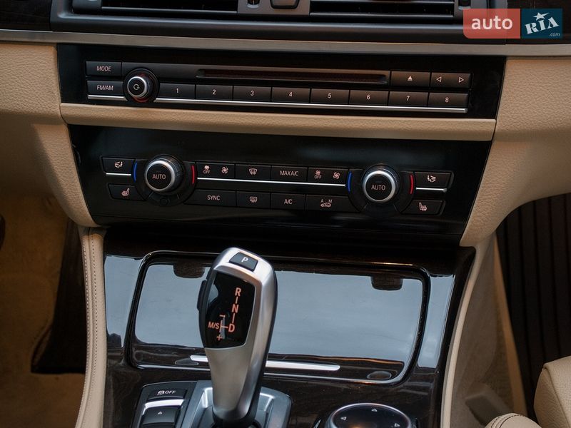 Седан BMW 5 Series 2014 в Києві