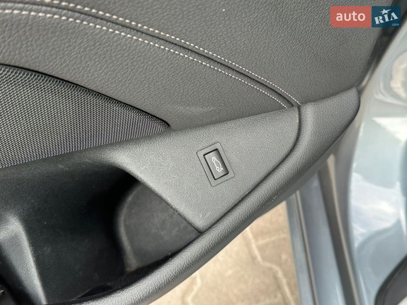 Седан BMW 5 Series 2019 в Виннице