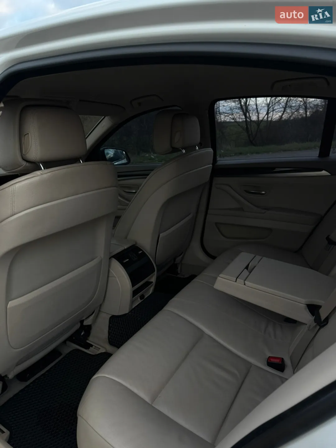 2011 BMW 5er - мініатюра 13