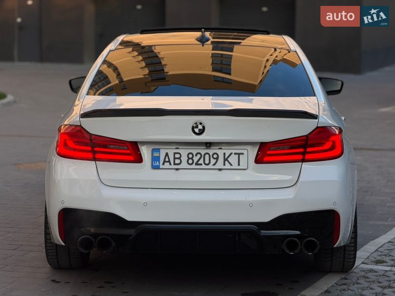 Седан BMW 5 Series 2017 в Ивано-Франковске