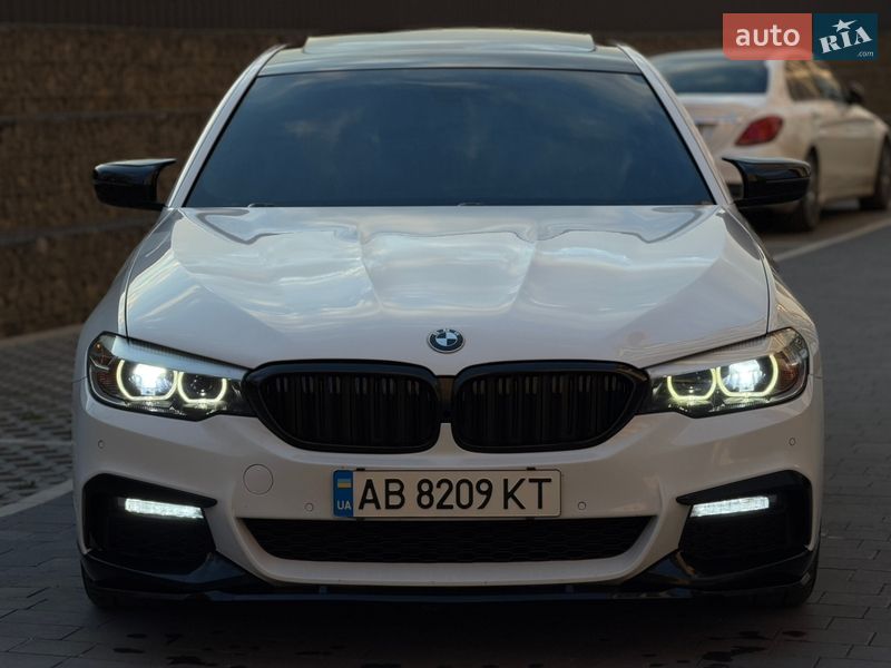 Седан BMW 5 Series 2017 в Ивано-Франковске