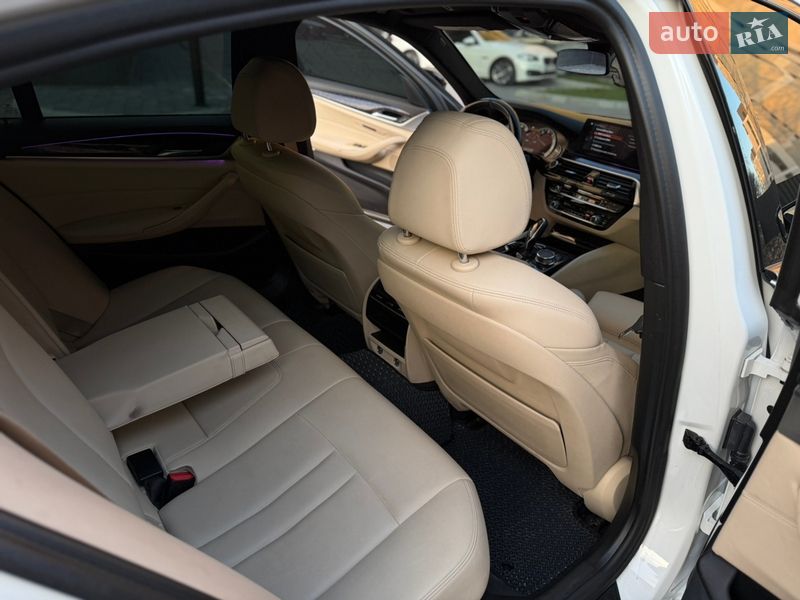 Седан BMW 5 Series 2017 в Ивано-Франковске