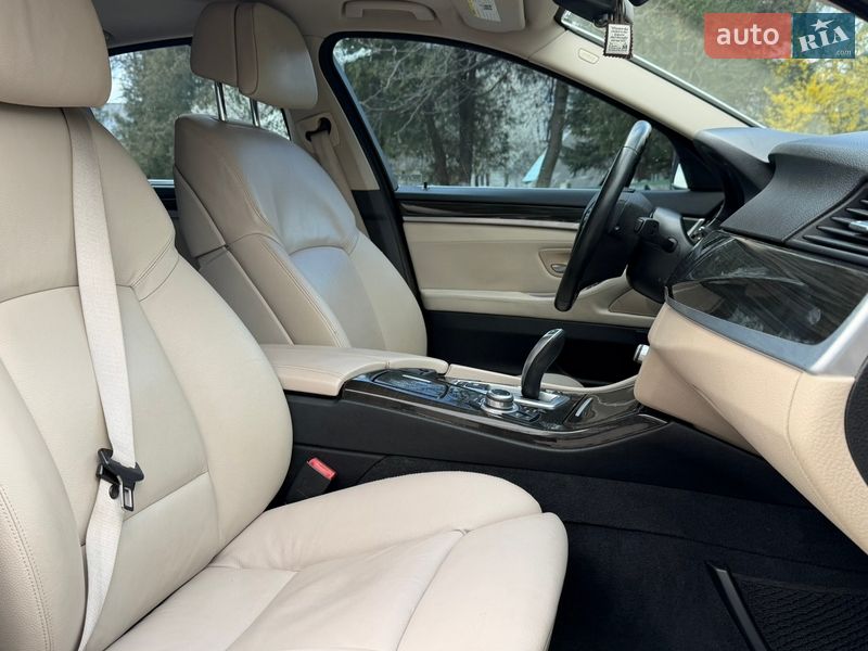 Седан BMW 5 Series 2012 в Дрогобичі
