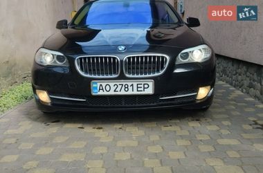 Седан BMW 5 Series 2012 в Чинадієвому