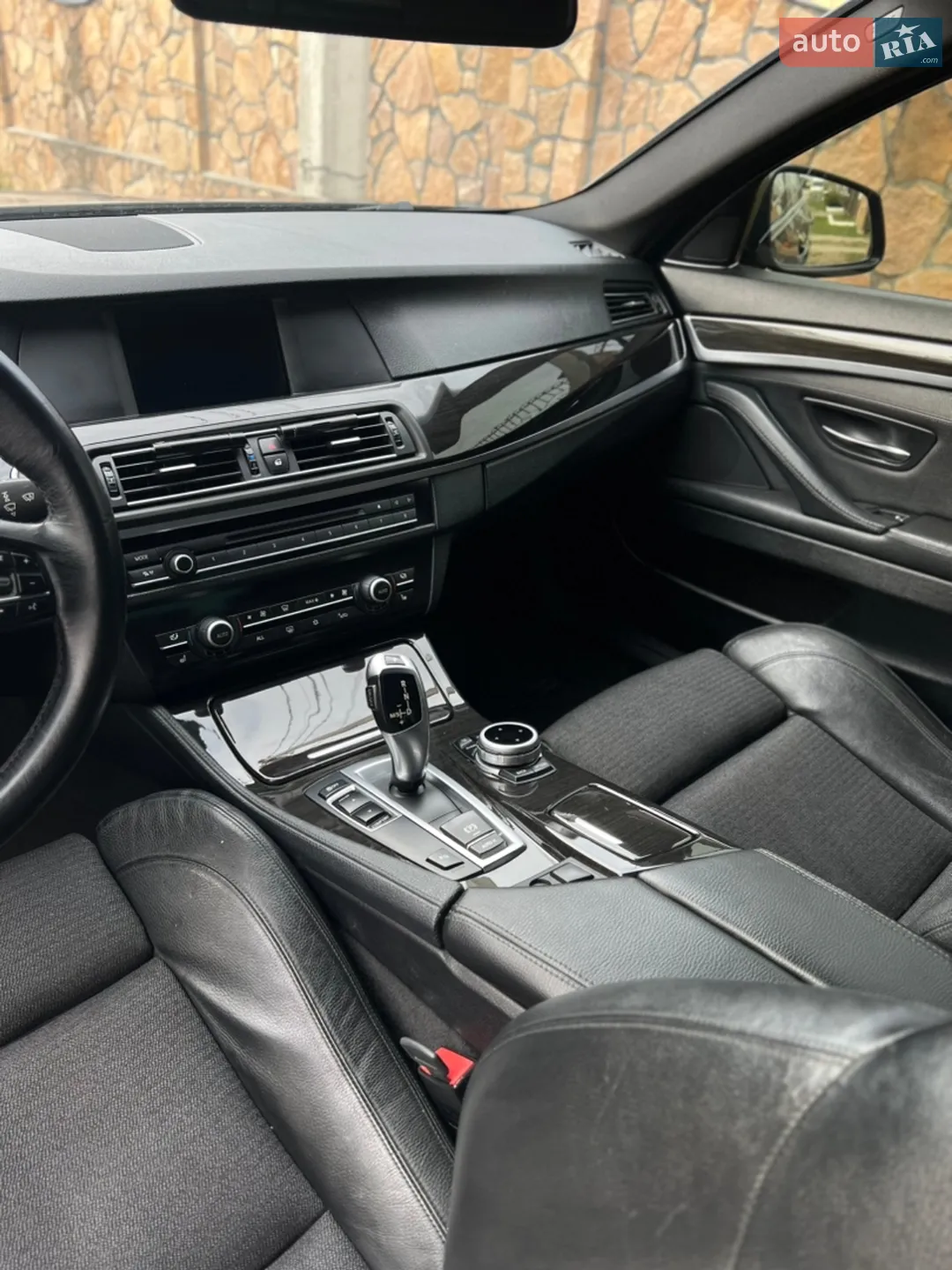 2011 BMW 5er - мініатюра 8