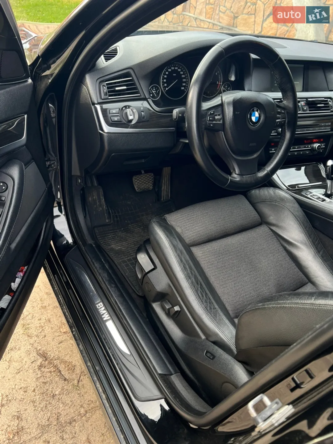 2011 BMW 5er - мініатюра 18