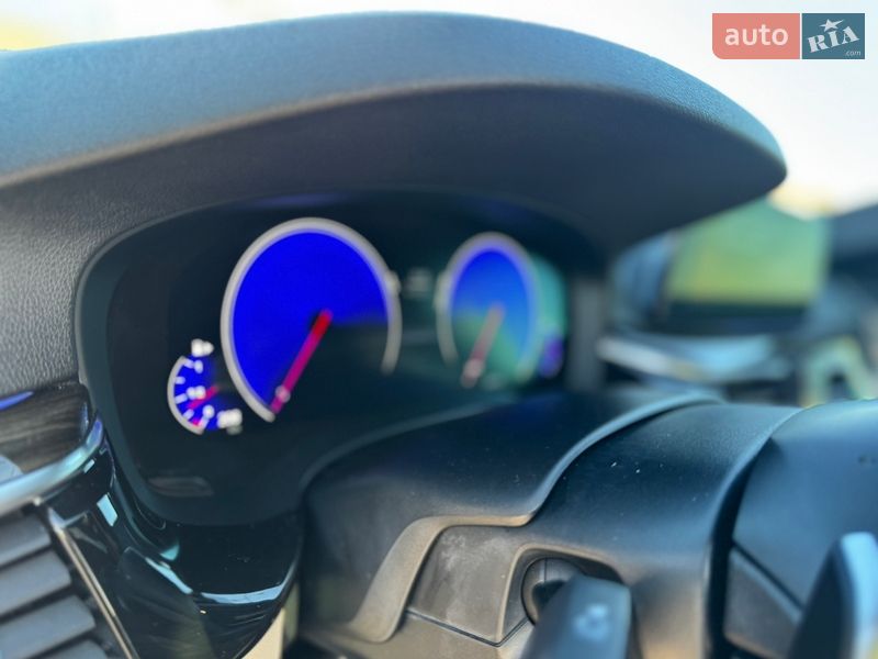 Седан BMW 5 Series 2018 в Рівному