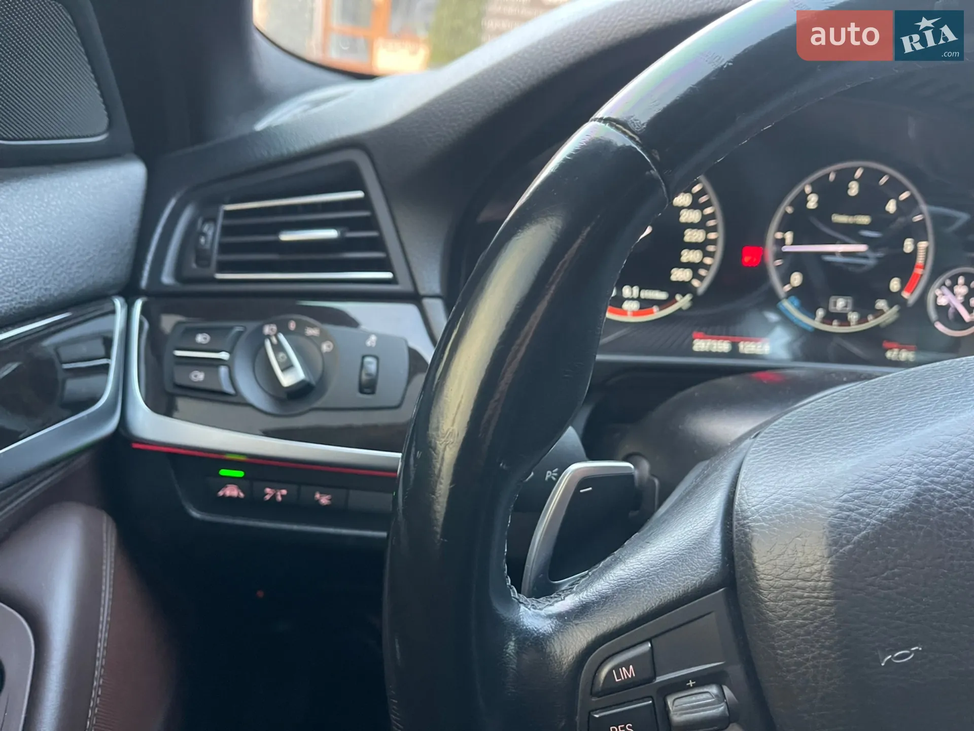 2014 BMW 5er - мініатюра 11