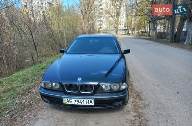 Седан BMW 5 Series 1997 в Днепре