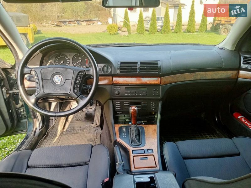 Седан BMW 5 Series 1998 в Самборі
