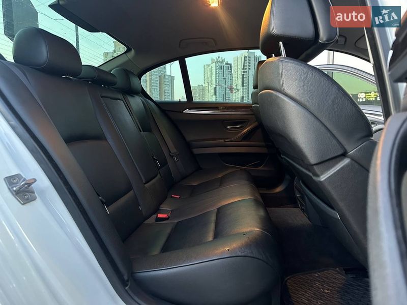 Седан BMW 5 Series 2010 в Киеве фото 11 Седан BMW 5 Series 2010 в Киеве