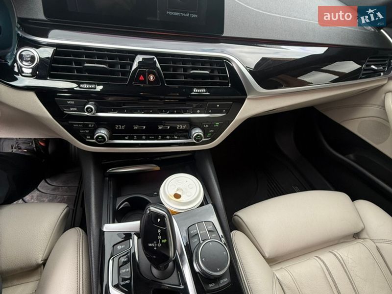 Седан BMW 5 Series 2018 в Дніпрі