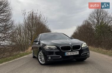 Седан BMW 5 Series 2015 в Горохові