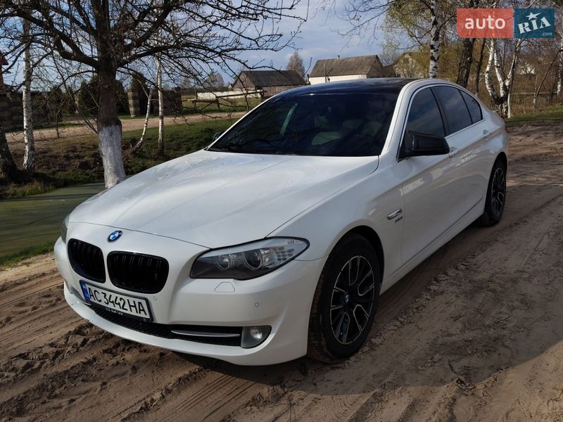 Седан BMW 5 Series 2011 в Владимирце фото 3 Седан BMW 5 Series 2011 в Владимирце