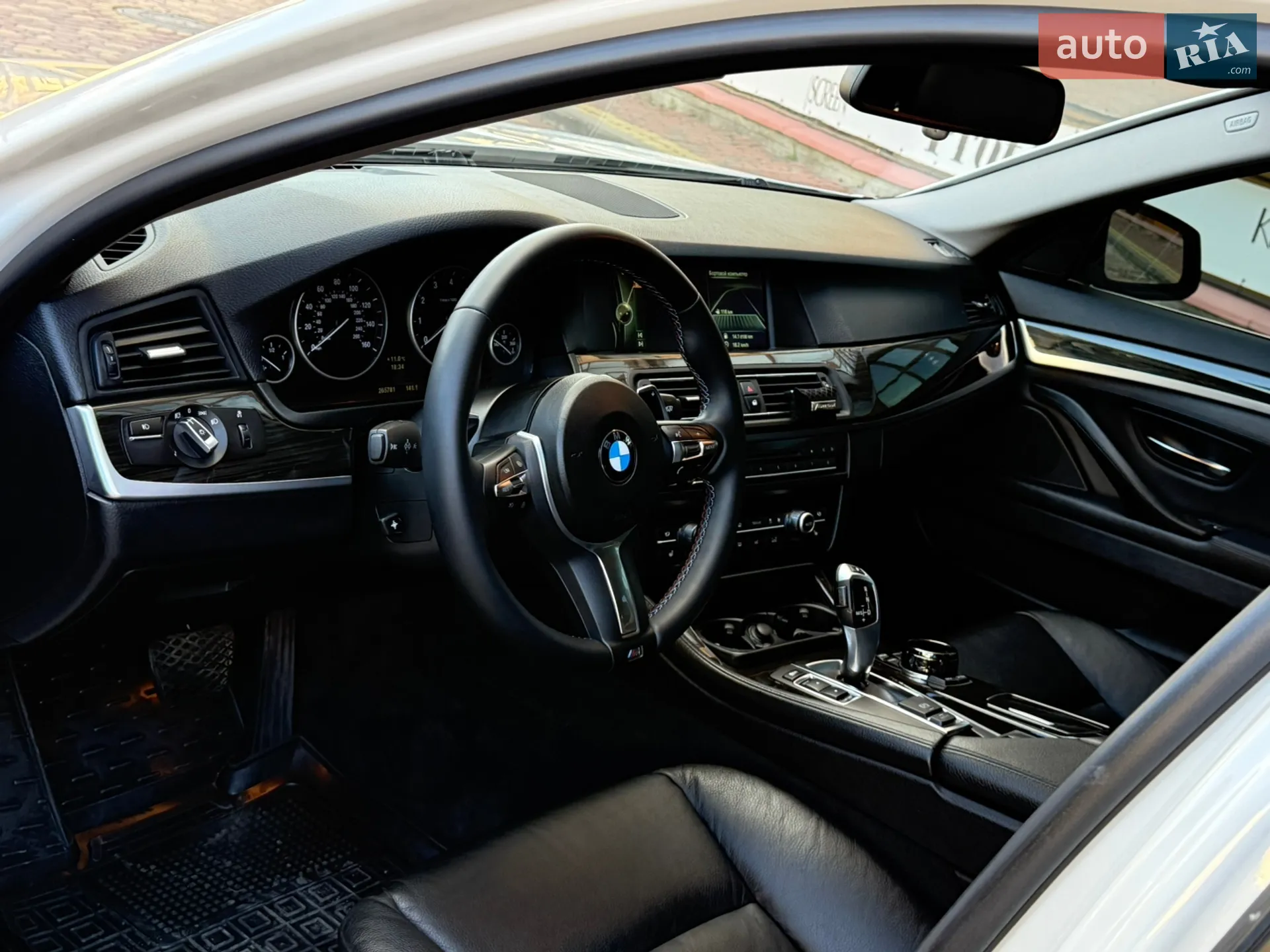 2013 BMW 5er - мініатюра 29