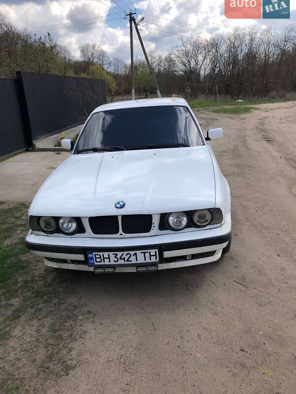 Седан BMW 5 Series 1994 в Подольске