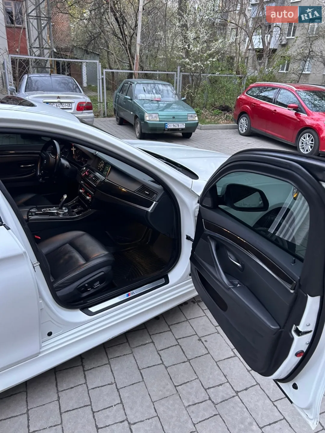 2015 BMW 5er - мініатюра 13