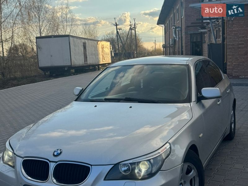 Седан BMW 5 Series 2004 в Виннице