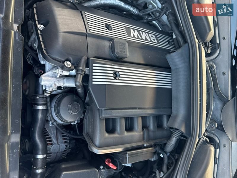 Седан BMW 5 Series 2004 в Виннице