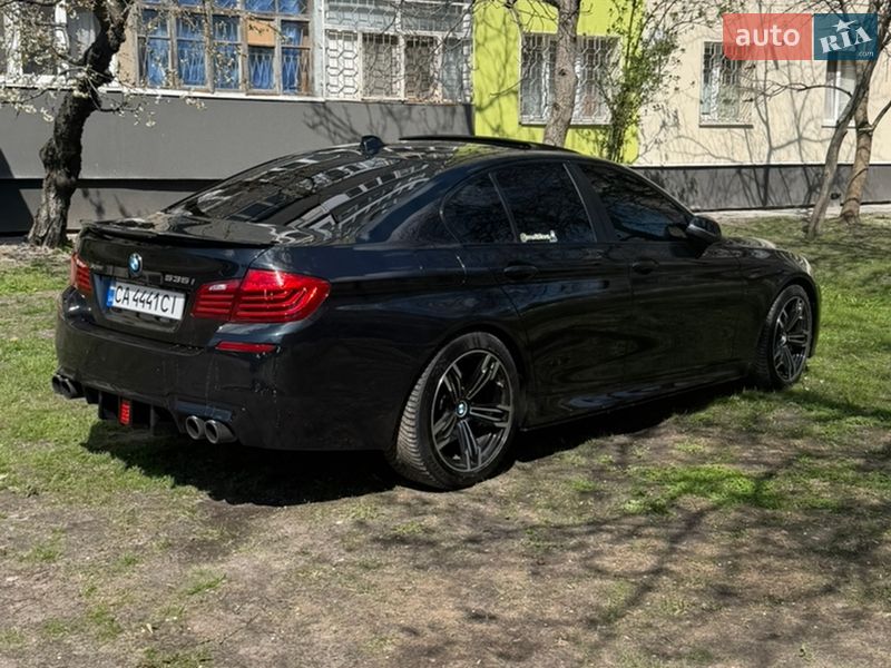 Седан BMW 5 Series 2015 в Александрие