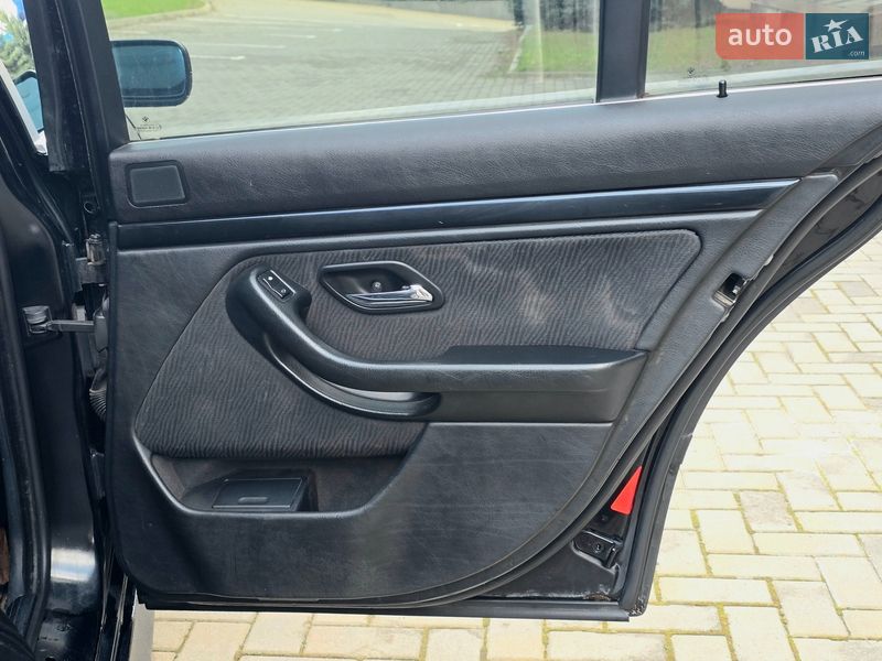 Седан BMW 5 Series 1998 в Харькове