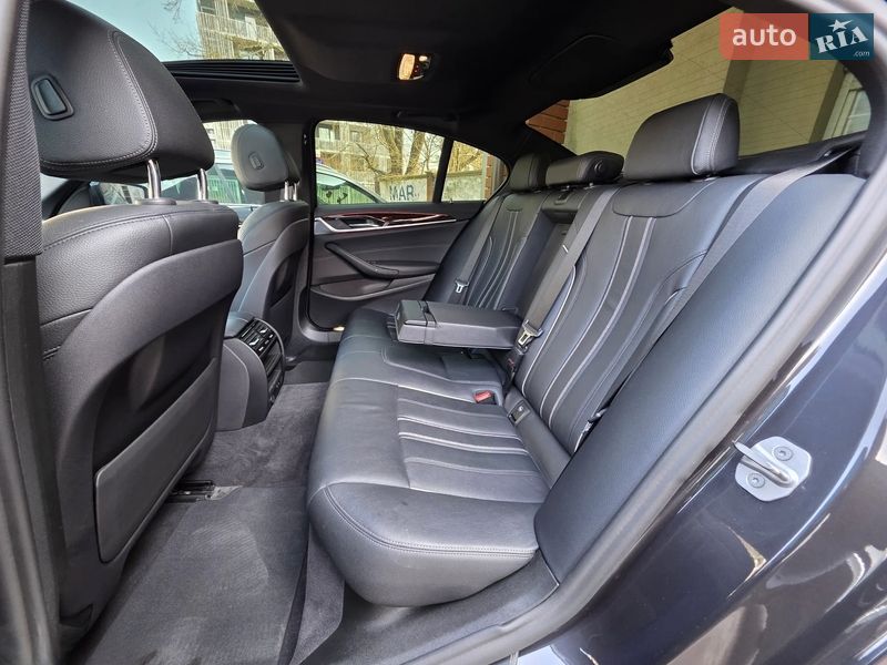 Седан BMW 5 Series 2020 в Полтаві
