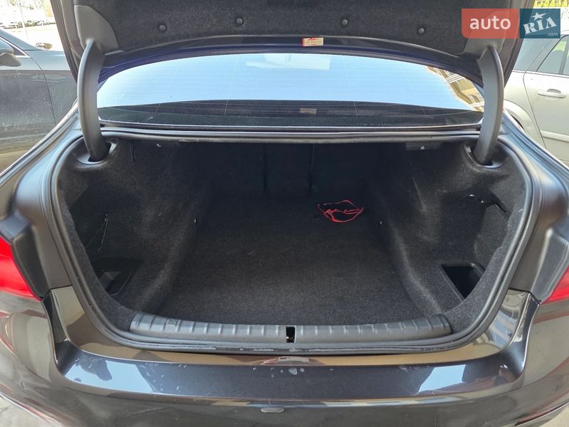 Седан BMW 5 Series 2020 в Полтаві