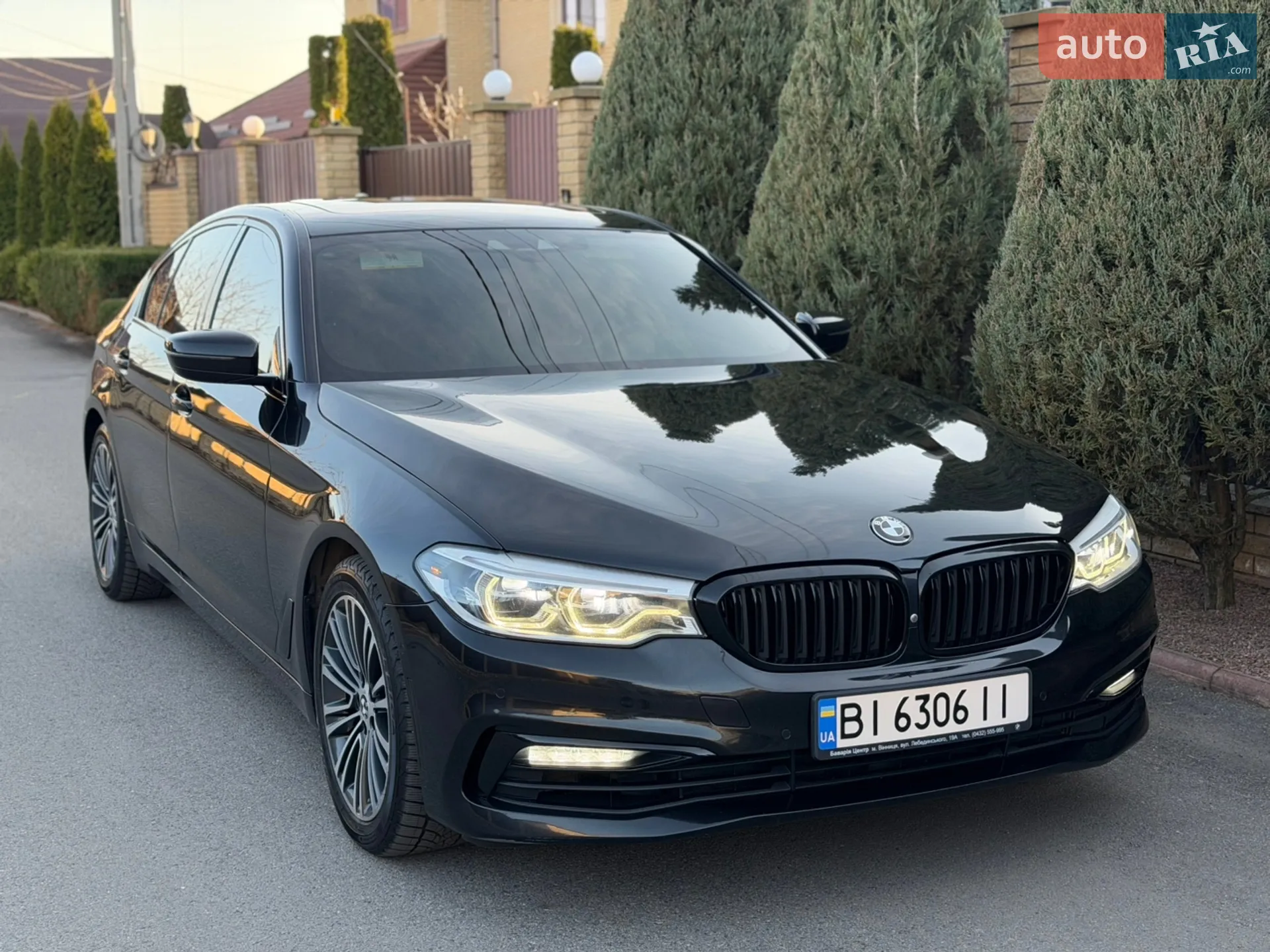 2017 BMW 5er - мініатюра 2