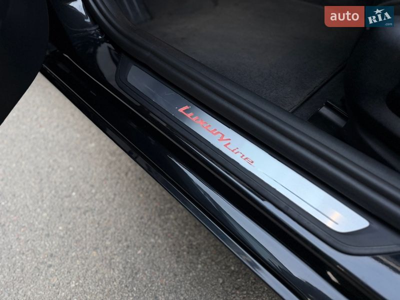 Седан BMW 5 Series 2017 в Полтаві