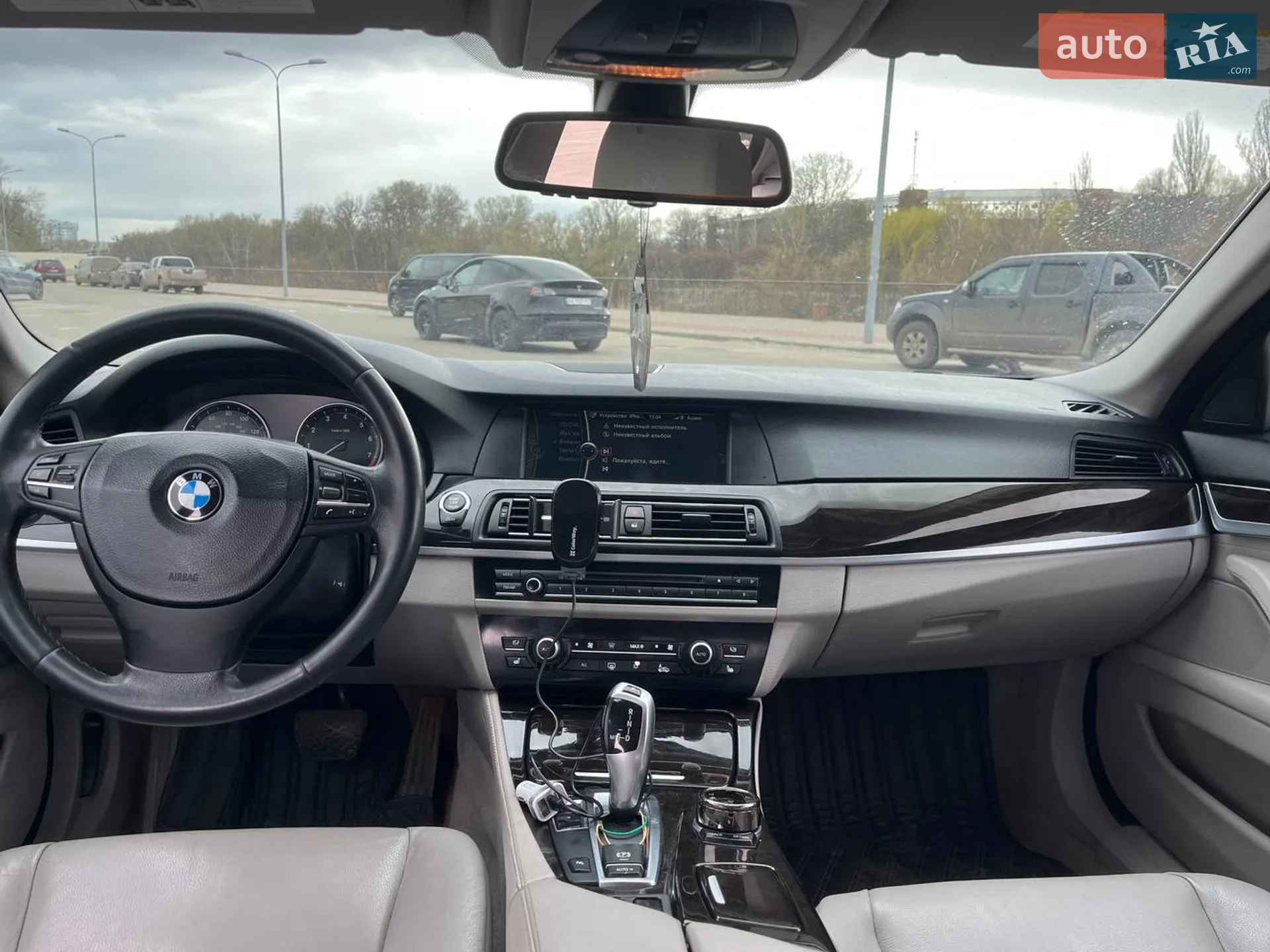 2011 BMW 5er - мініатюра 10