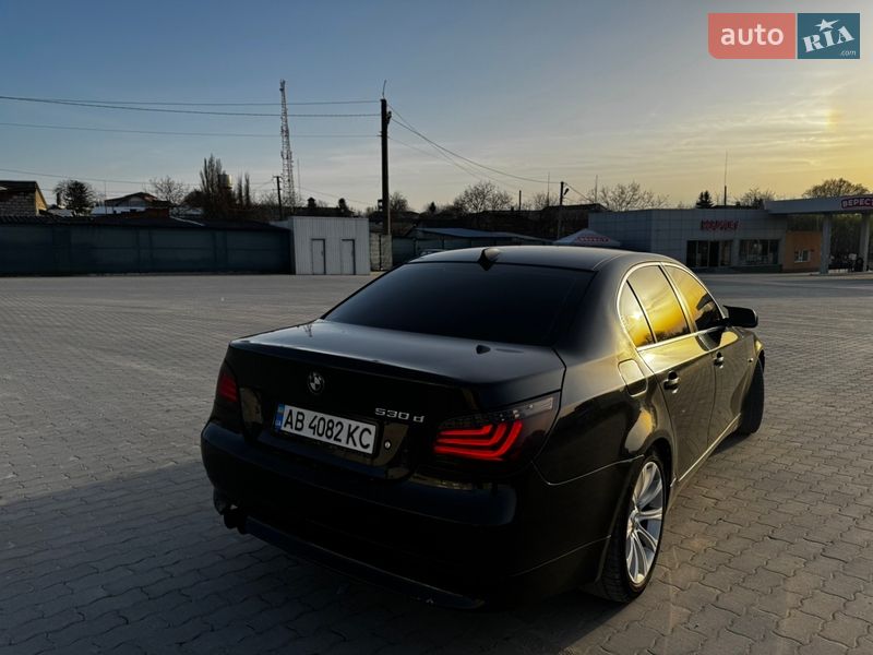 Седан BMW 5 Series 2004 в Дунаевцах