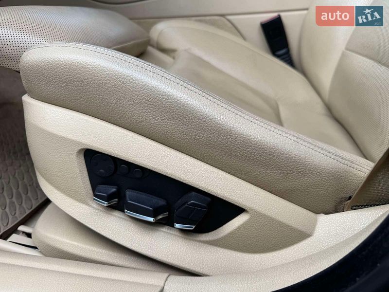 Седан BMW 5 Series 2012 в Кривому Розі