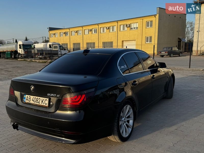 Седан BMW 5 Series 2004 в Дунаевцах