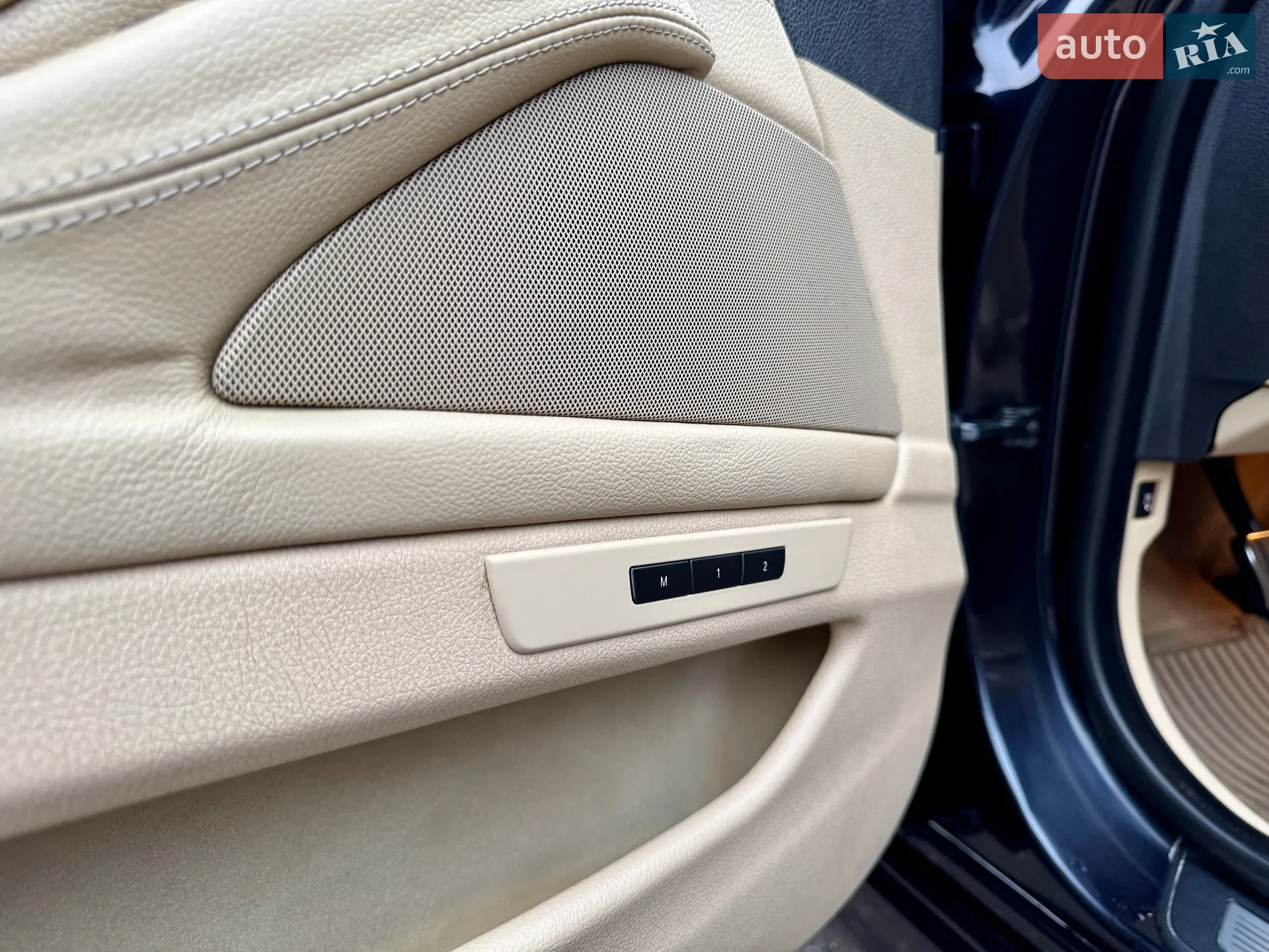 2011 BMW 5er - мініатюра 26