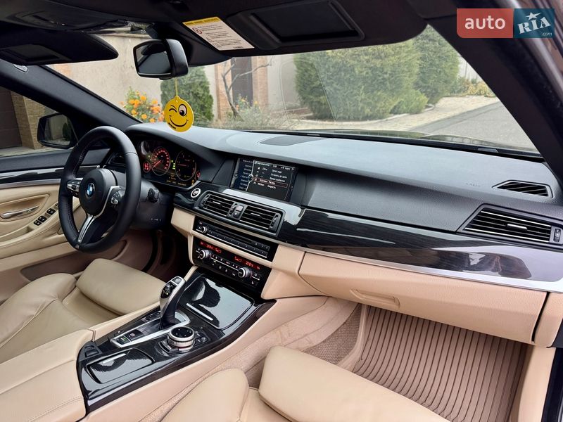 Седан BMW 5 Series 2011 в Одессе