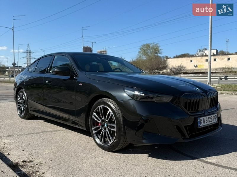 Седан BMW 5 Series 2025 в Киеве фото 18 Седан BMW 5 Series 2025 в Киеве