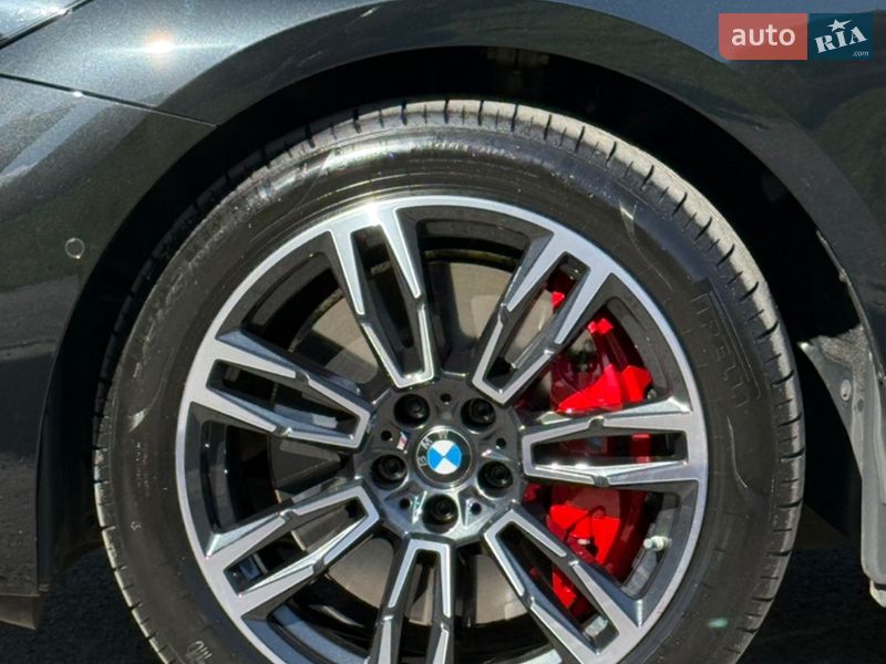 Седан BMW 5 Series 2025 в Киеве фото 50 Седан BMW 5 Series 2025 в Киеве