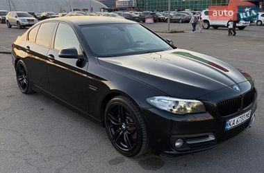 Седан BMW 5 Series 2016 в Киеве