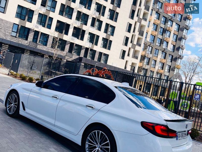Седан BMW 5 Series 2017 в Кропивницькому