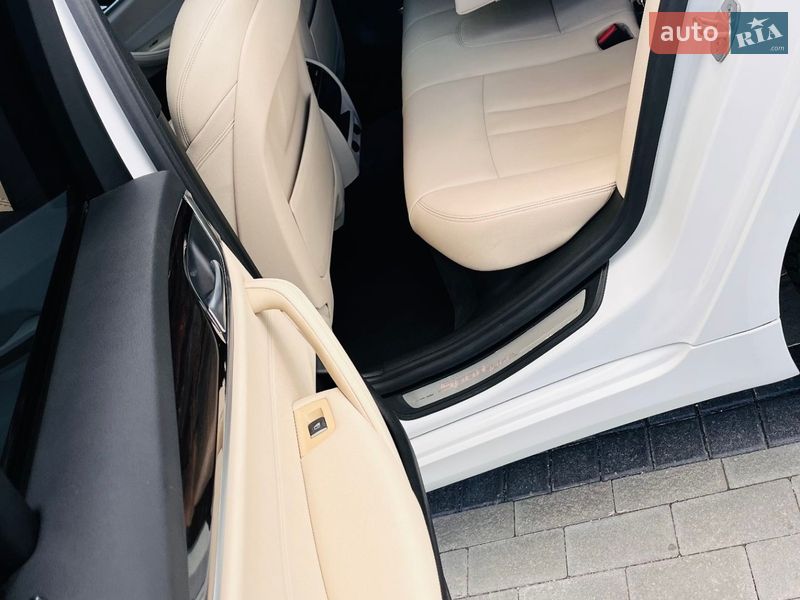 Седан BMW 5 Series 2017 в Кропивницькому