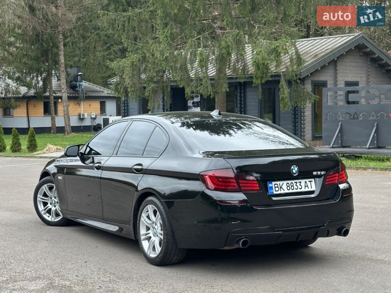 Седан BMW 5 Series 2013 в Ровно