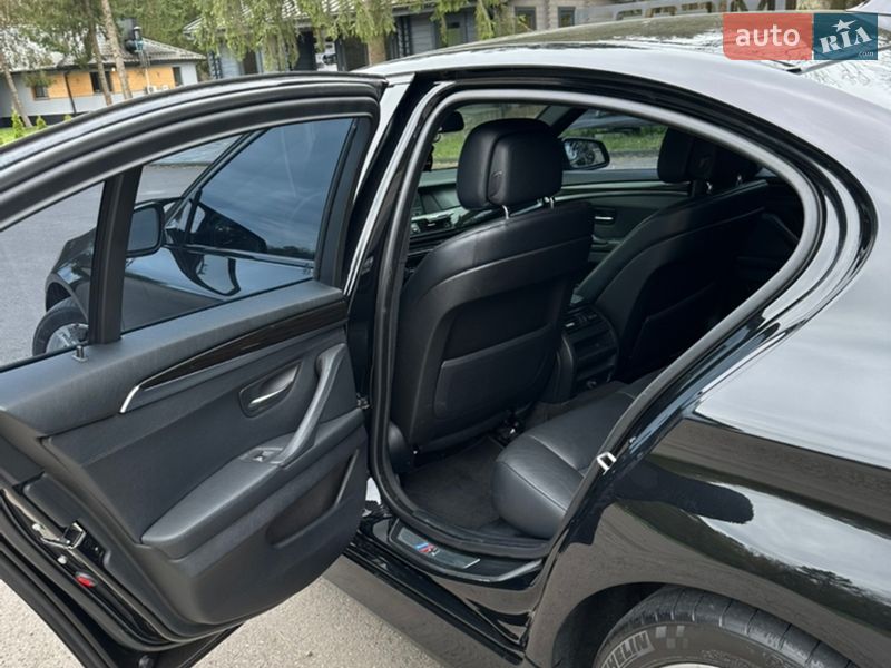 Седан BMW 5 Series 2013 в Ровно