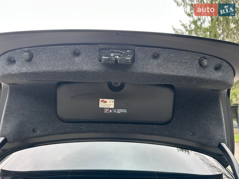 Седан BMW 5 Series 2013 в Ровно