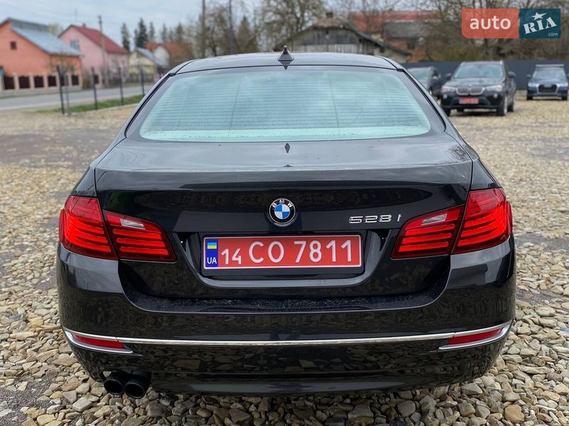 Седан BMW 5 Series 2013 в Самборе