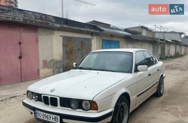Седан BMW 5 Series 1993 в Тернополе