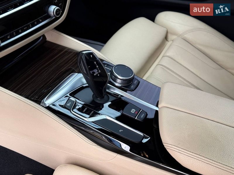 Седан BMW 5 Series 2018 в Одессе