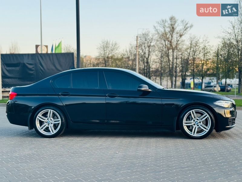 Седан BMW 5 Series 2014 в Кременчуці