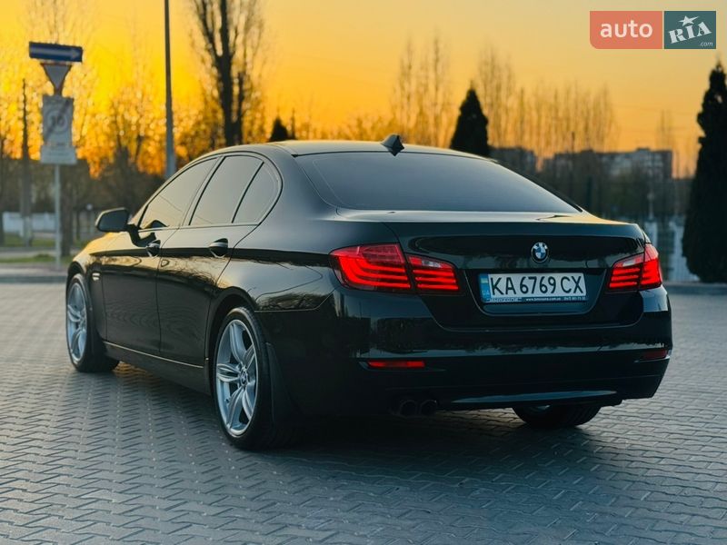 Седан BMW 5 Series 2014 в Кременчуці