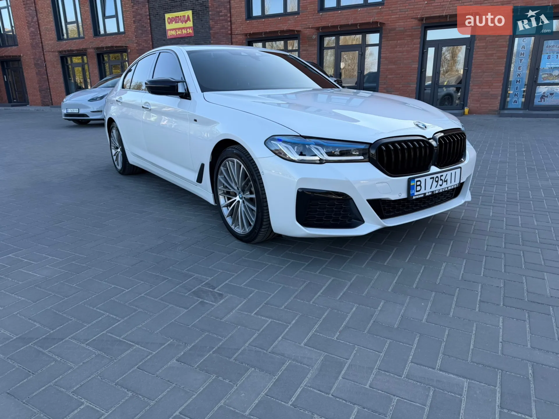 2017 BMW 5er - мініатюра 2