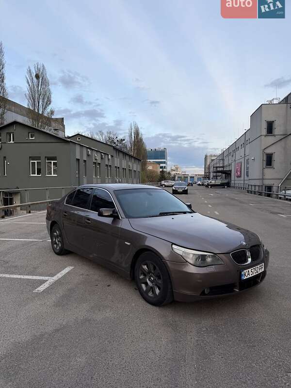 Седан BMW 5 Series 2006 в Києві фото 5 Седан BMW 5 Series 2006 в Києві